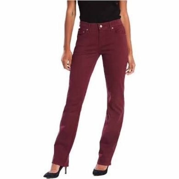 Levi's Denim - Levi maroon jeans
